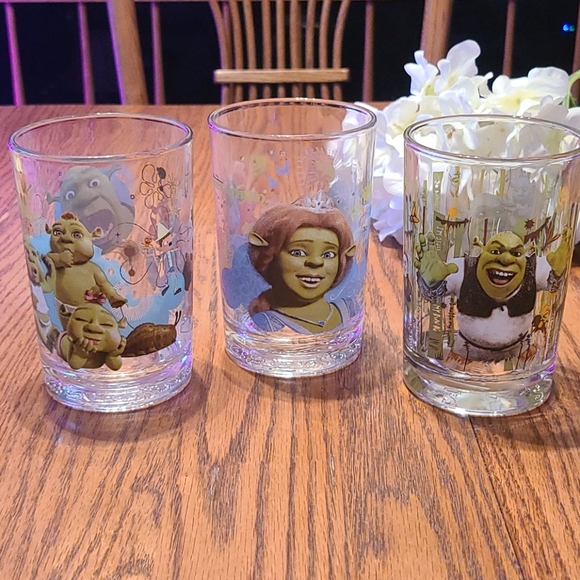 McDonalds 2010 Shrek The Third Forever Glasses Complete Set of 6 Cups